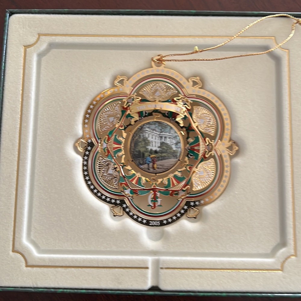 White House ornament 2005